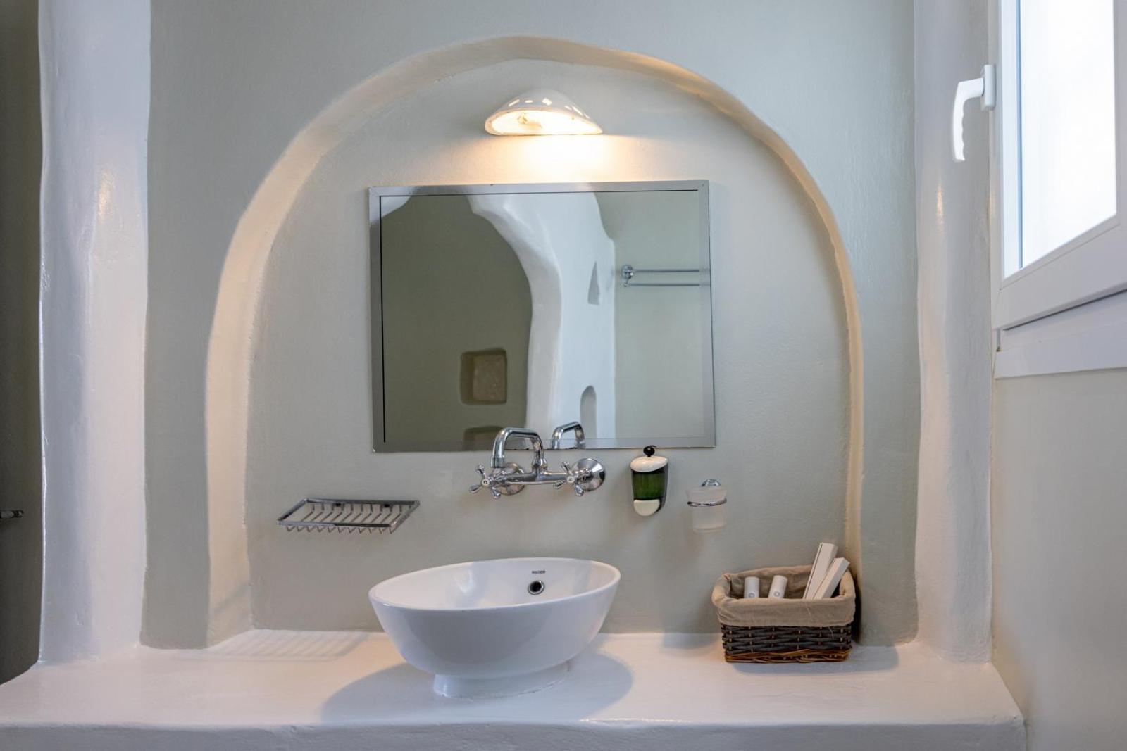 Soulmate'S Suites Tinos Kionia Eksteriør billede