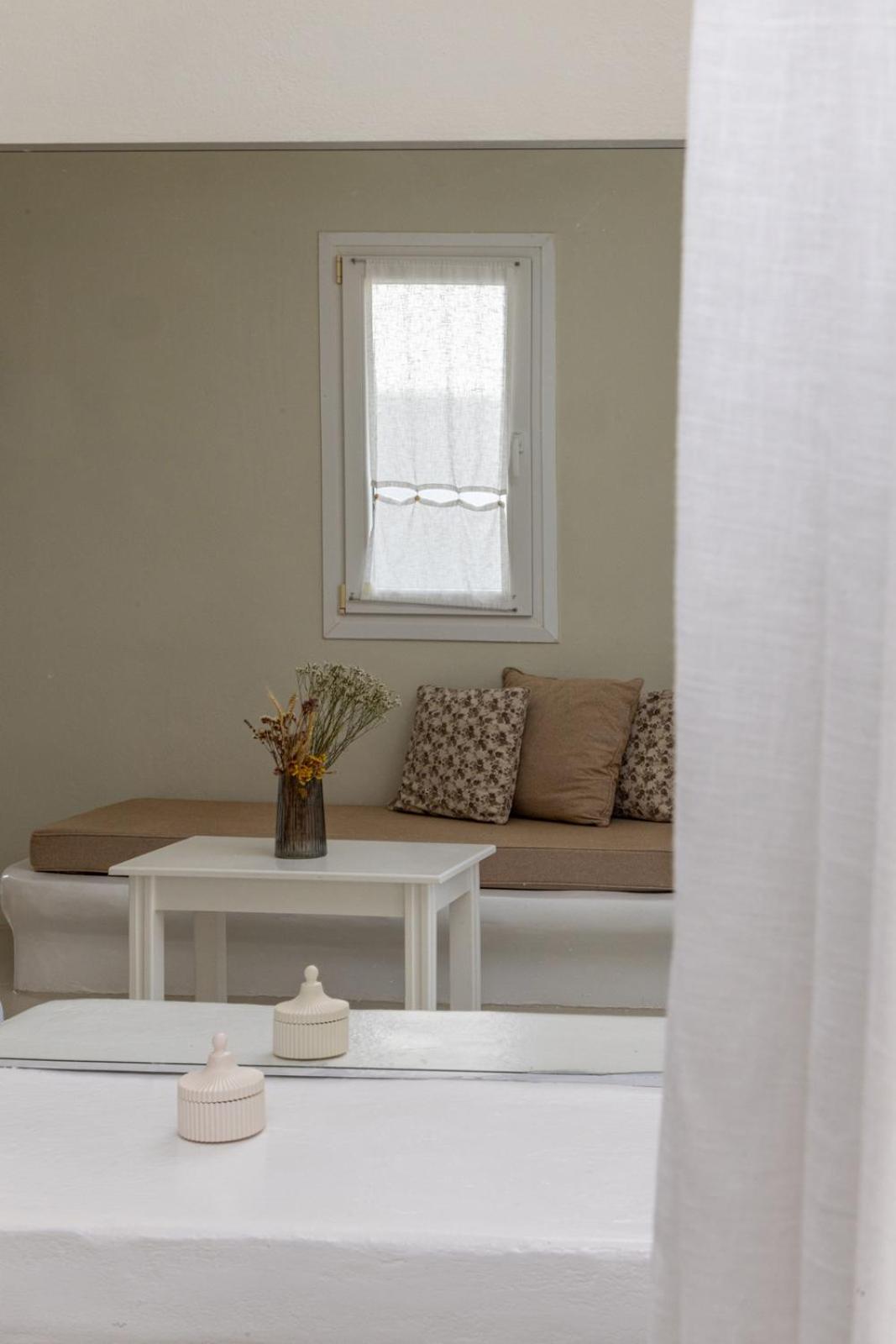 Soulmate'S Suites Tinos Kionia Eksteriør billede