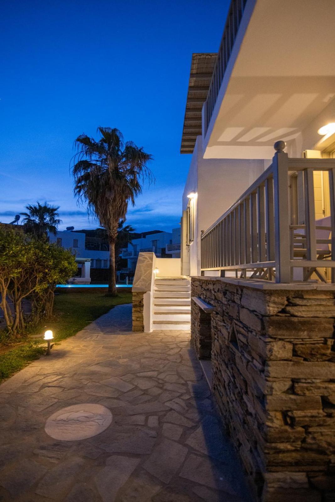 Soulmate'S Suites Tinos Kionia Eksteriør billede